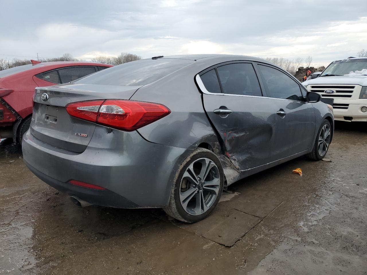 2015 Kia Forte - Image 3