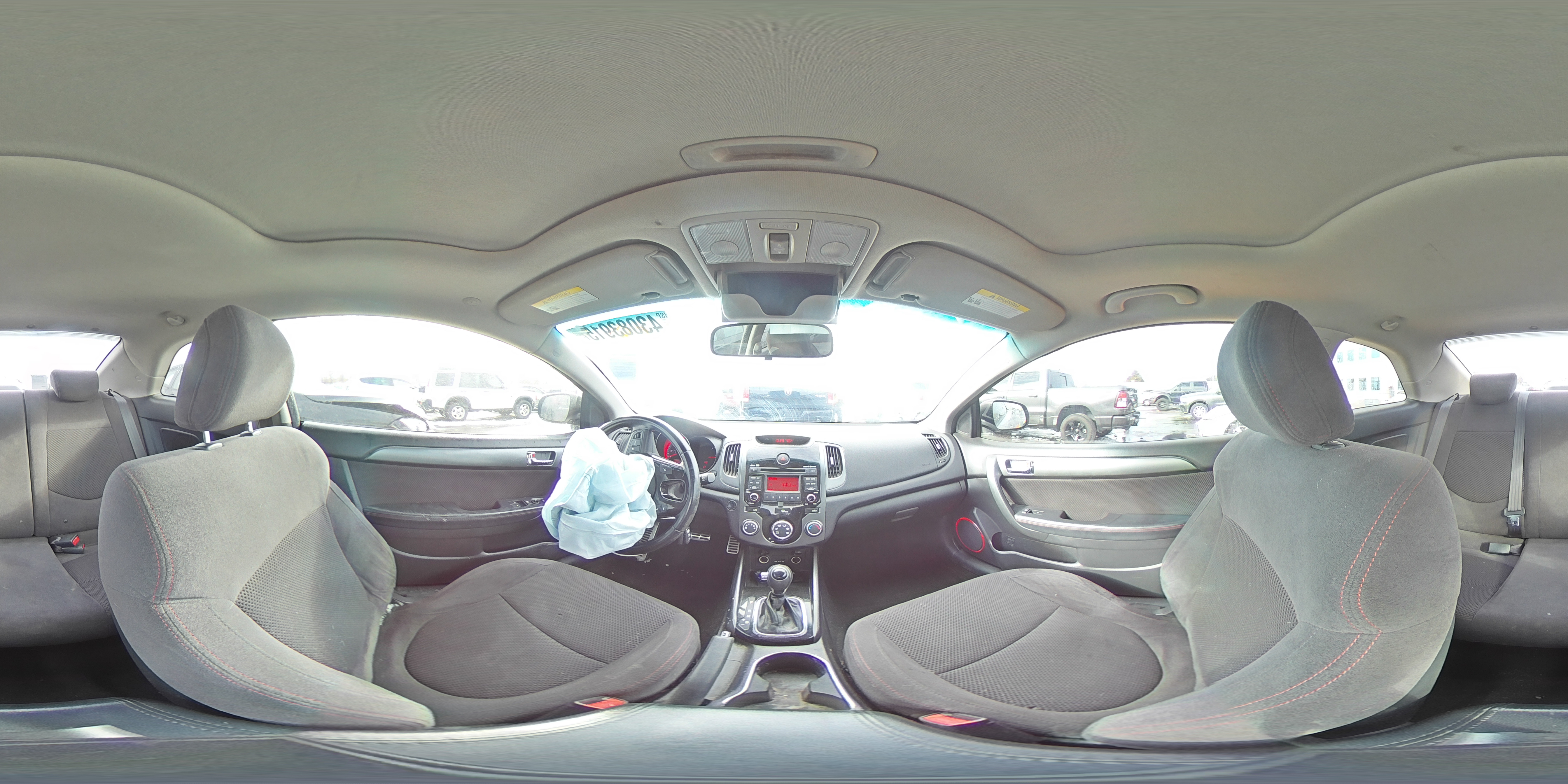 2013 Kia Forte - Image 14