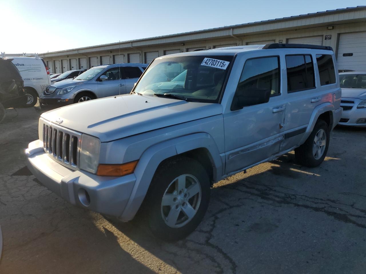 2008 Jeep Commander - Image 1