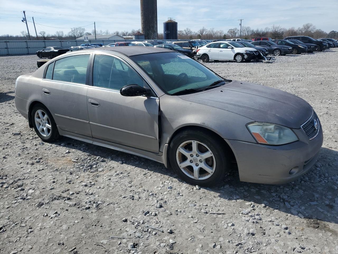 2005 Nissan Altima - Image 4