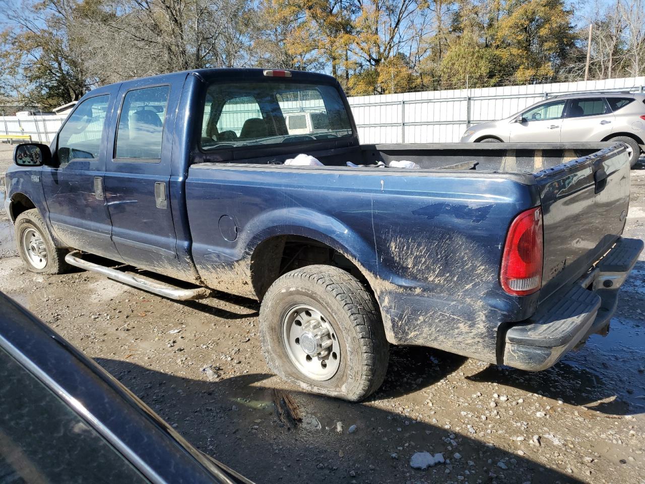 2003 Ford F250 - Image 2