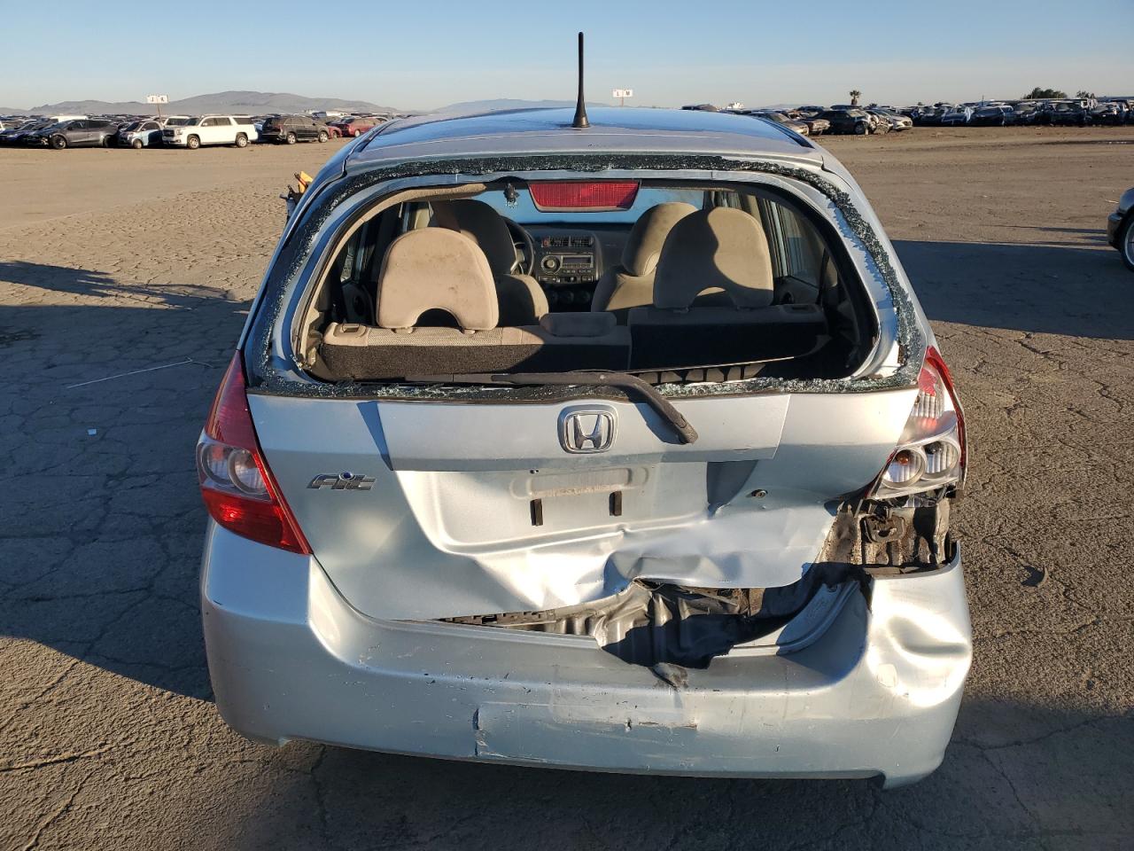 2007 Honda Fit - Image 6