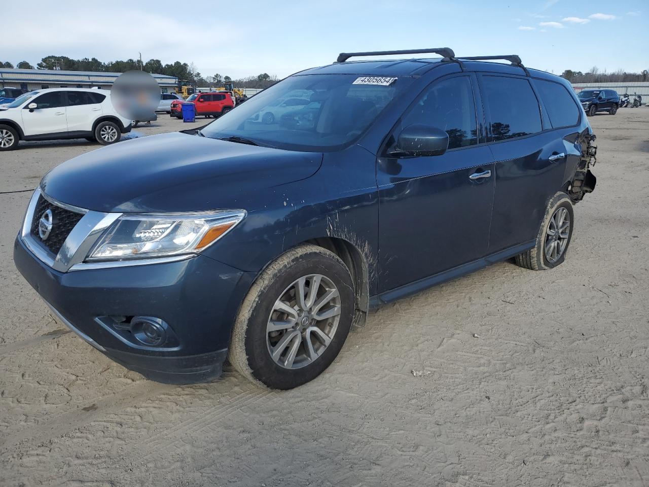 2014 Nissan Pathfinder - Image 1