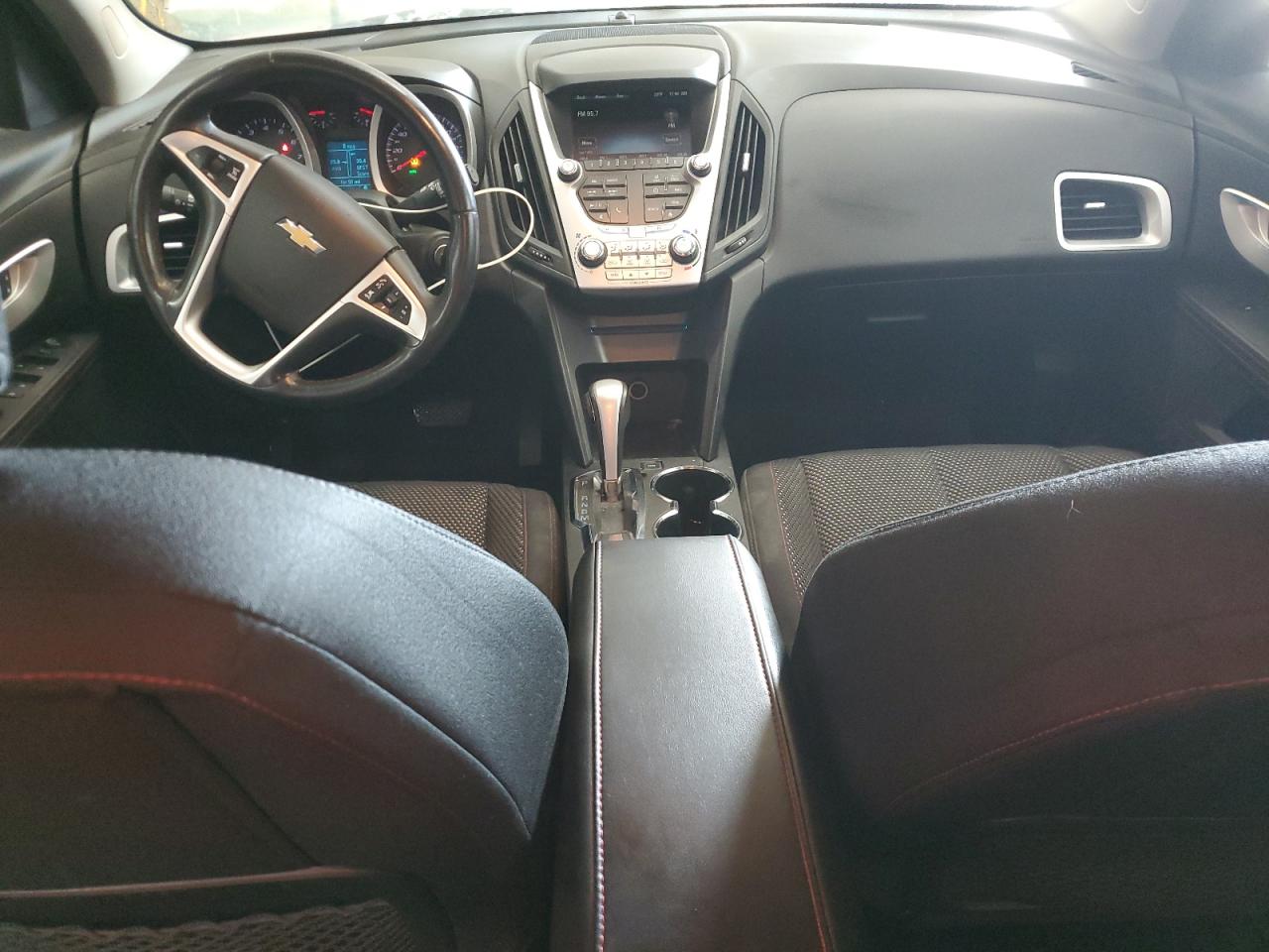2015 Chevrolet Equinox - Image 8