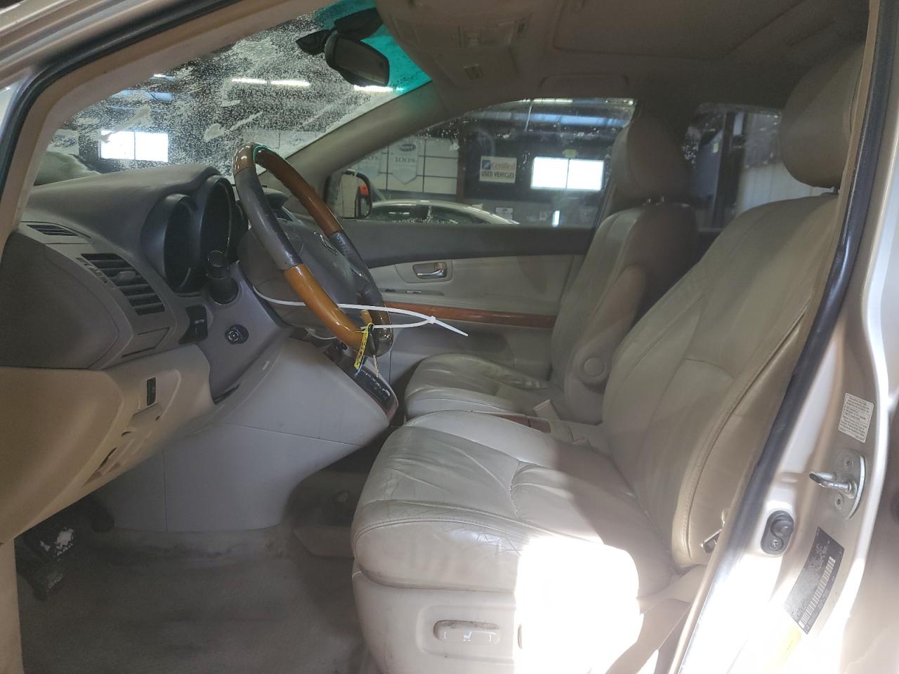 2004 Lexus RX - Image 7