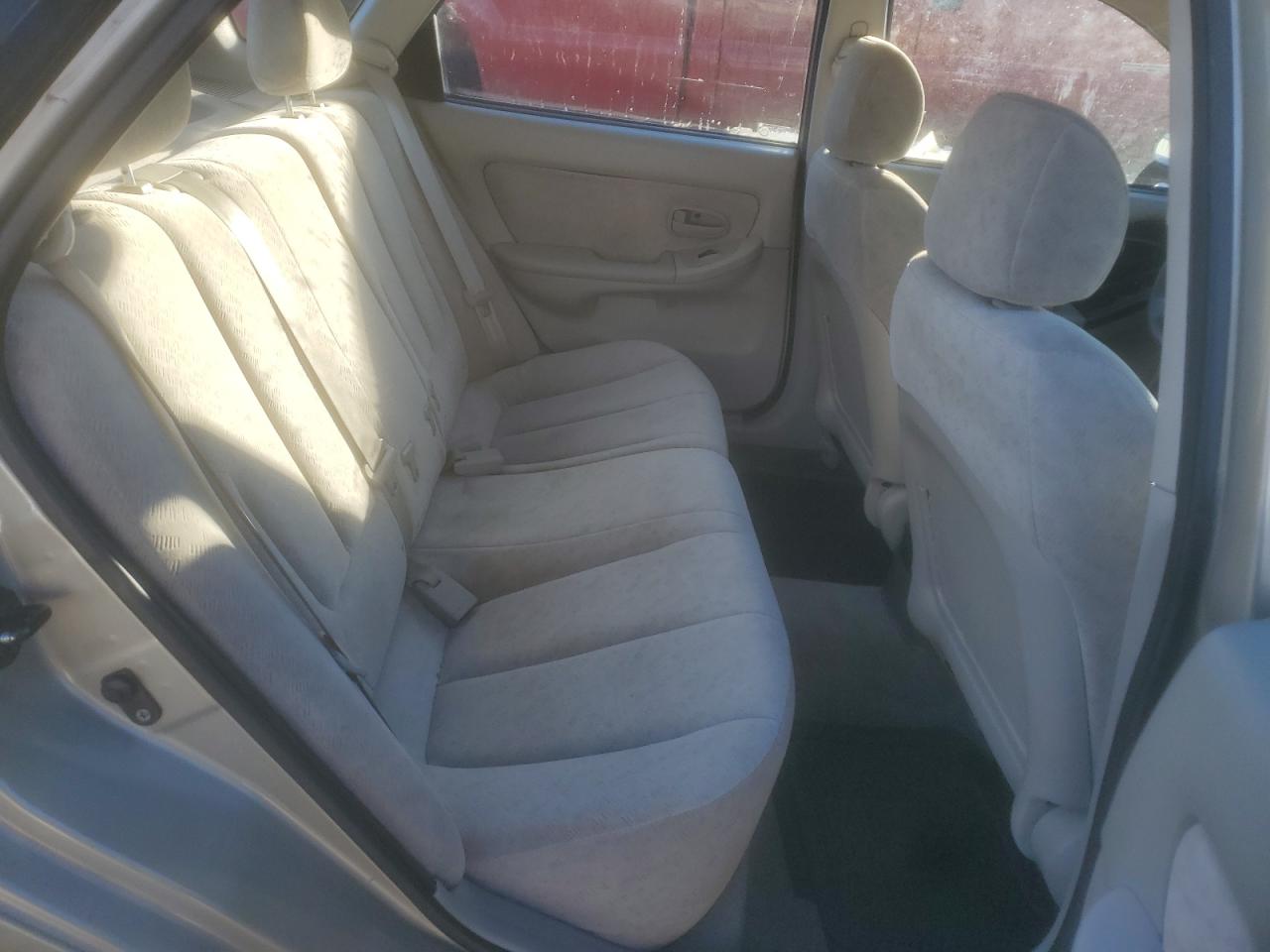 2006 Hyundai Elantra - Image 10