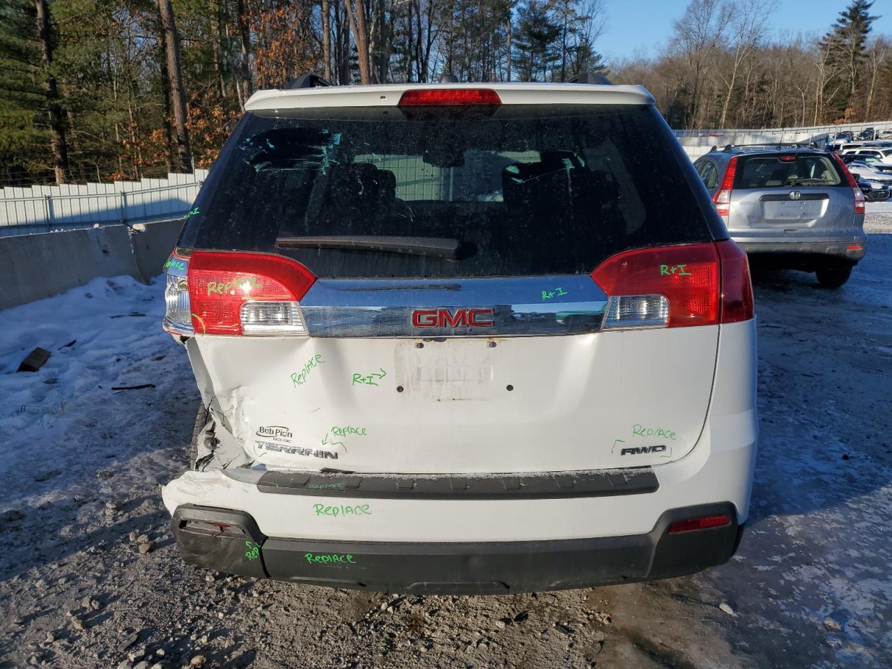 2015 GMC Terrain - Image 6