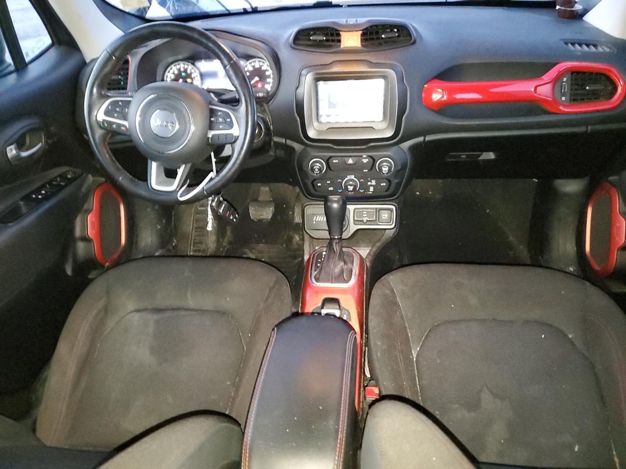 2020 Jeep Renegade - Image 8