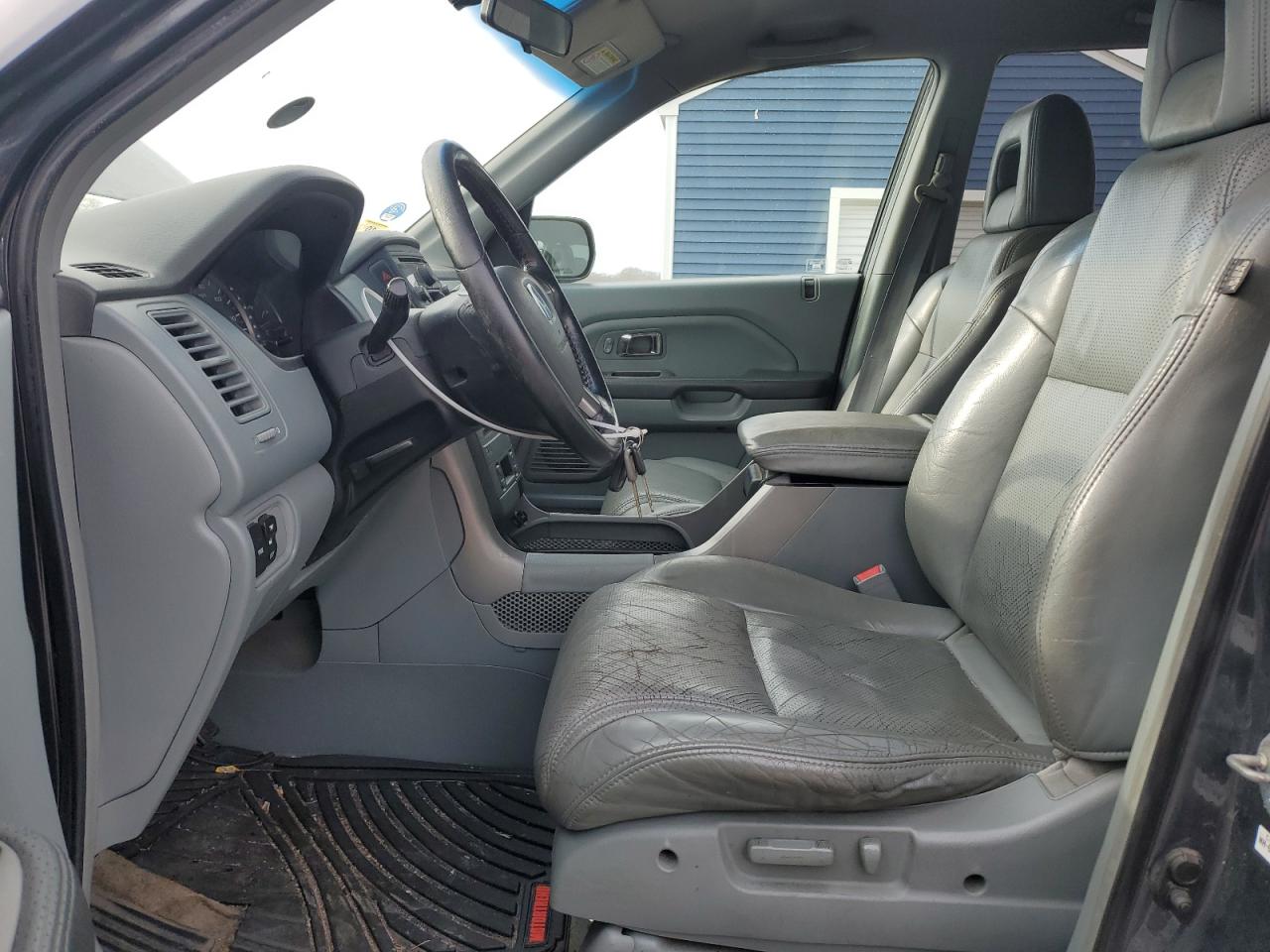 2004 Honda Pilot - Image 7