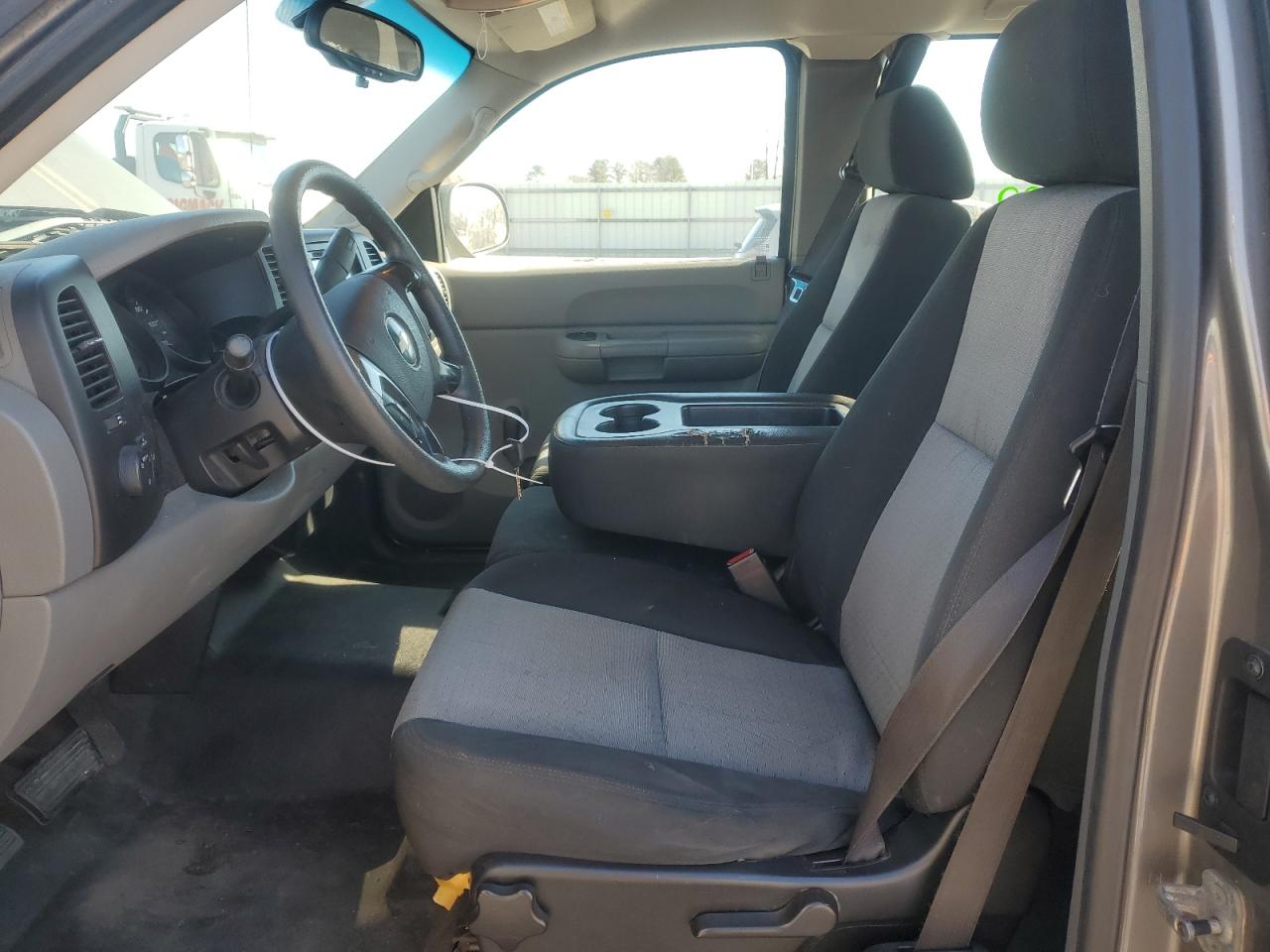 2009 Chevrolet Silverado - Image 7