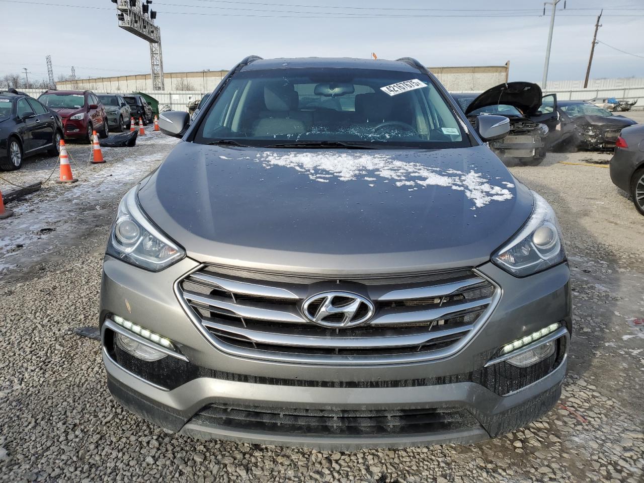 2018 Hyundai Santa Fe - Image 5