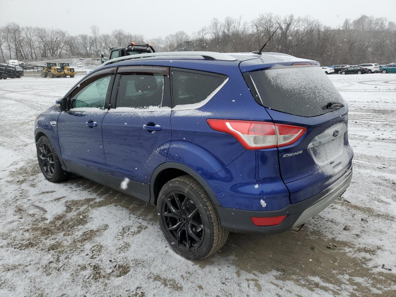 VIN 1FMCU9JX4EUD69490 2014 FORD ESCAPE no.2