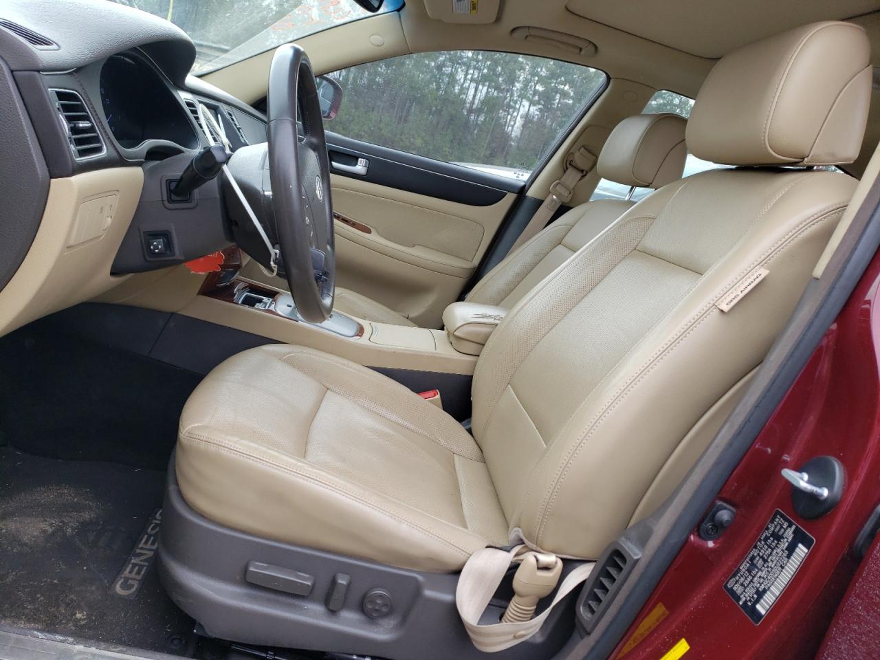 2013 Hyundai Genesis - Image 7