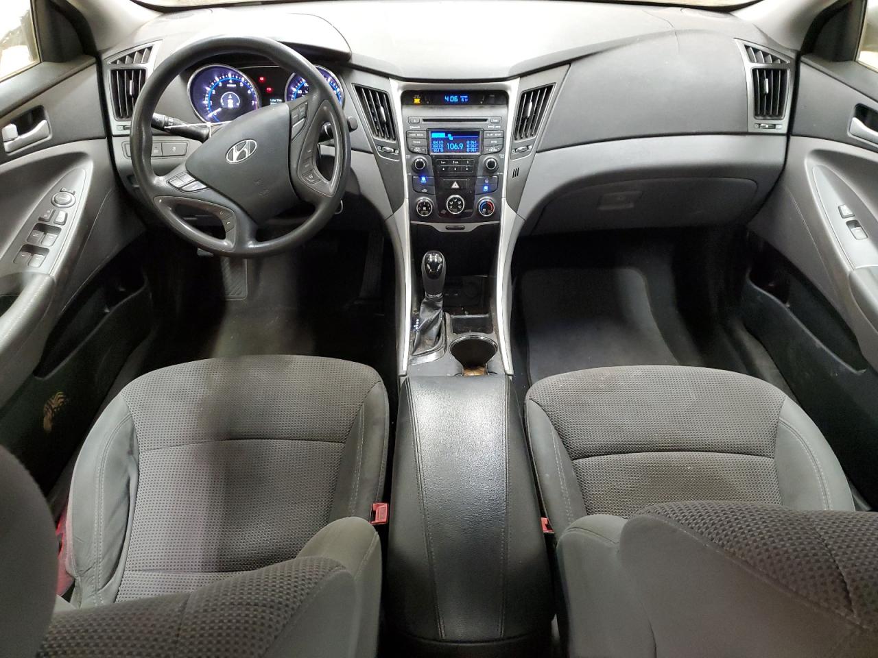 2014 Hyundai Sonata - Image 8