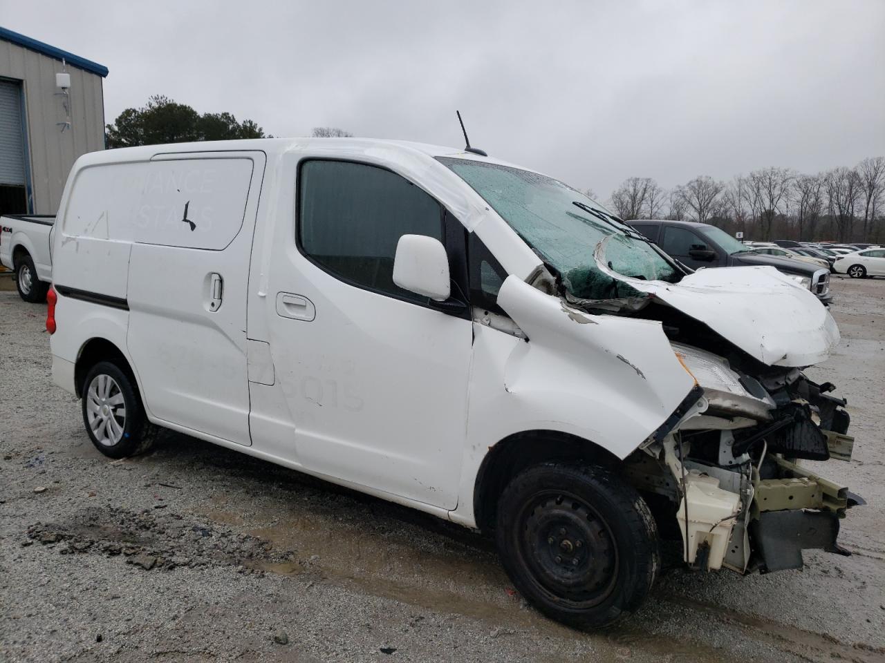 2015 Chevrolet Express - Image 4