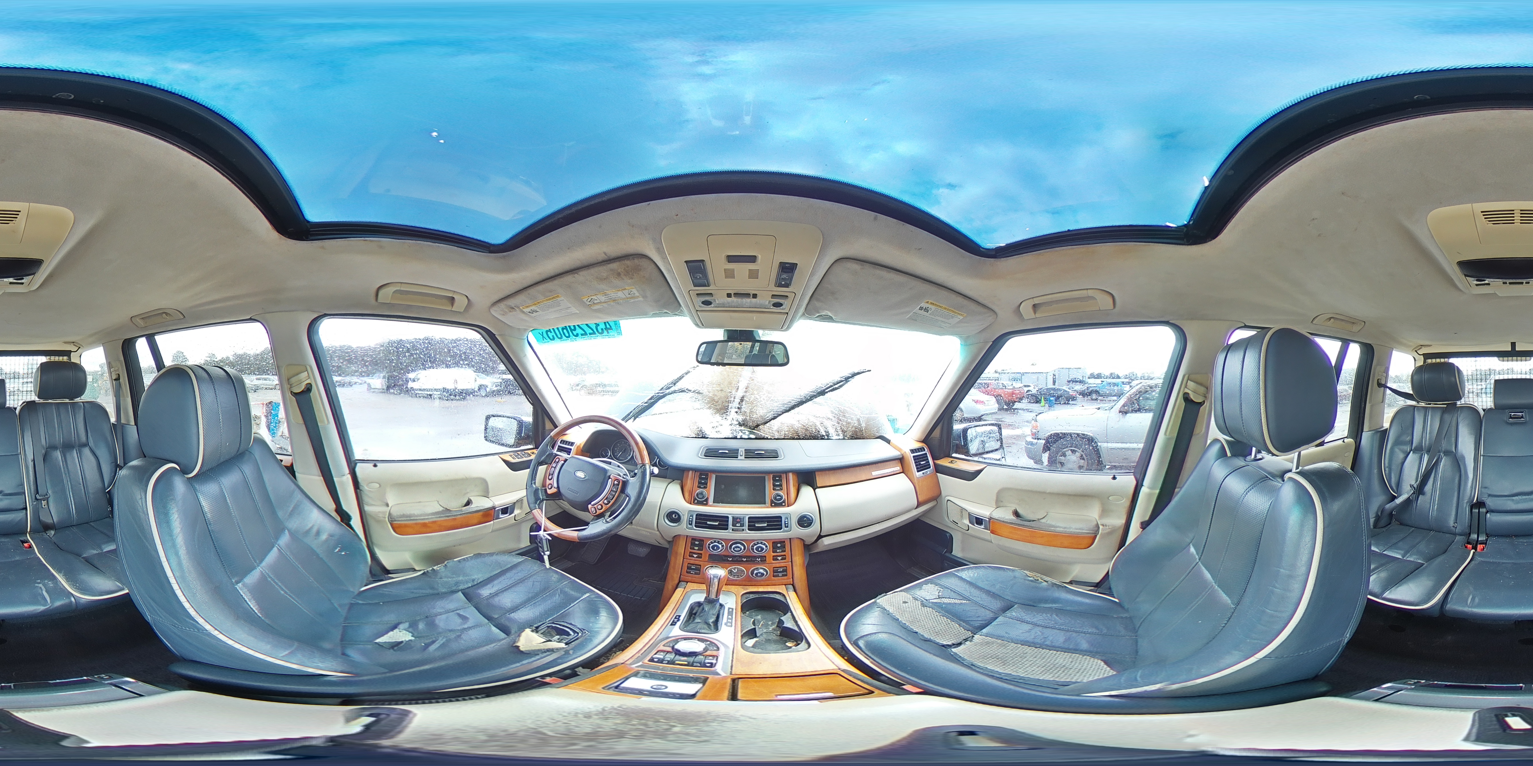 2008 Land Rover Range Rover - Image 13