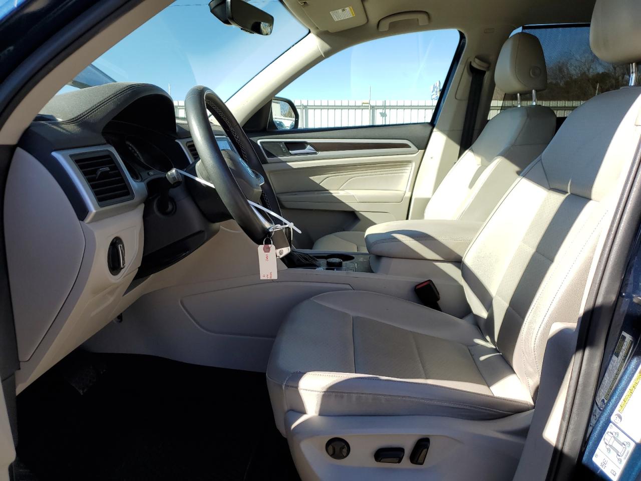 2021 Volkswagen Atlas - Image 7