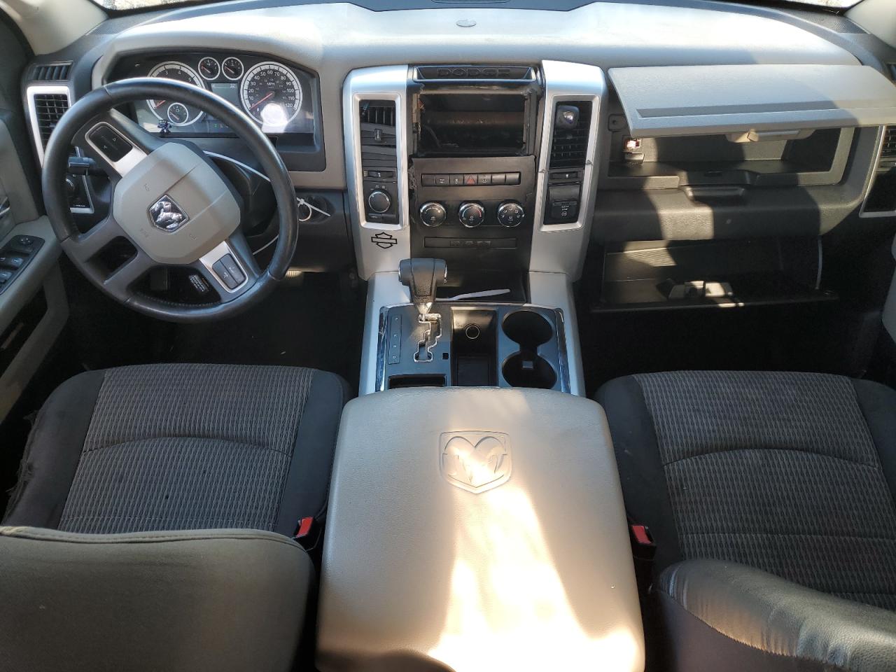 2010 Dodge RAM - Image 8