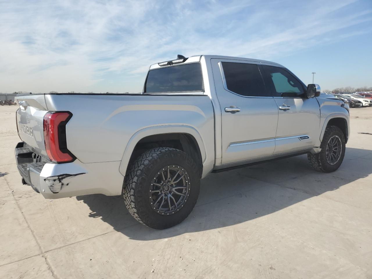 2023 Toyota Tundra - Image 3
