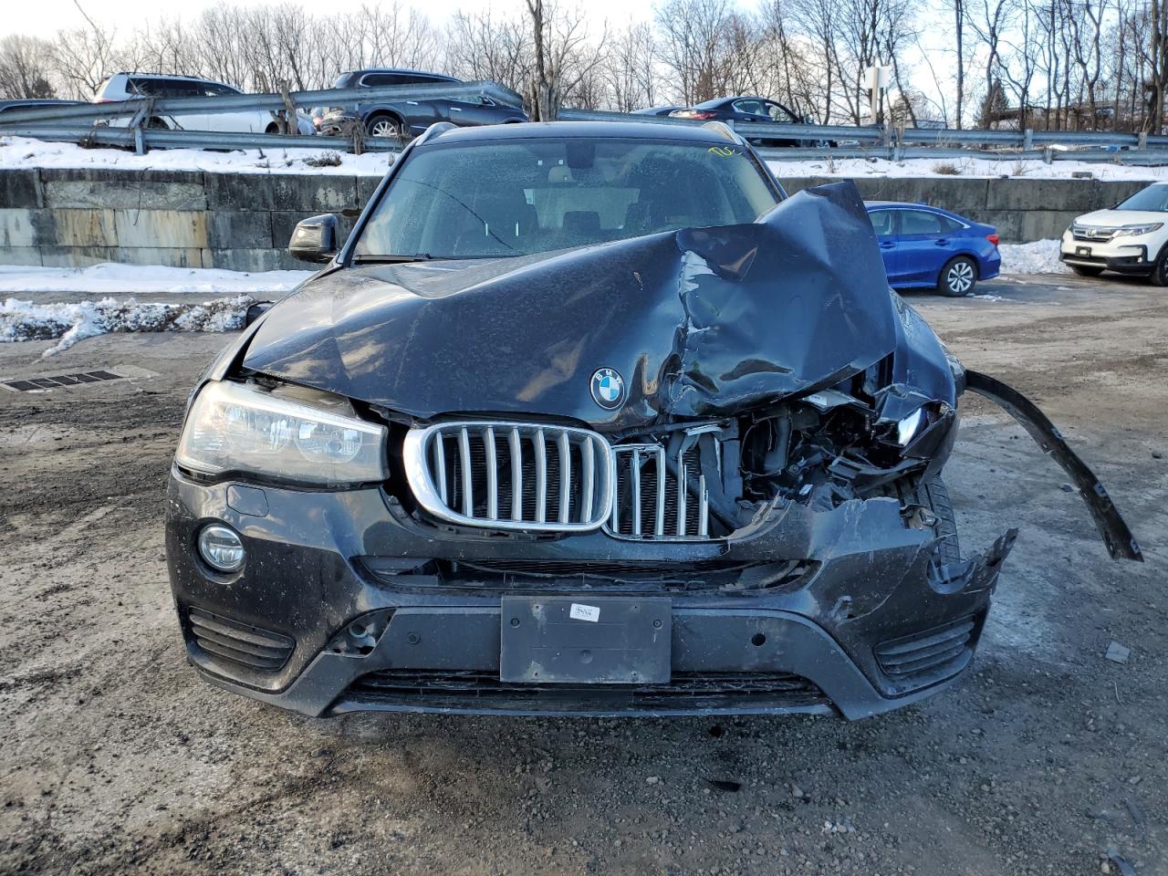 2016 BMW X3 - Image 5
