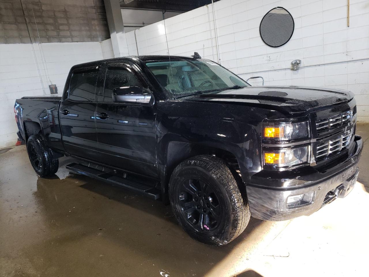 2015 Chevrolet Silverado - Image 4
