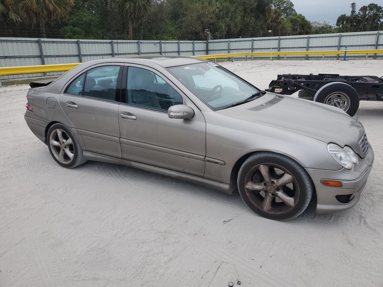 2006 Mercedes-Benz C-klasse - Image 4