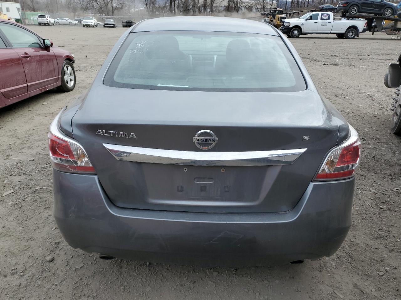 2015 Nissan Altima - Image 6