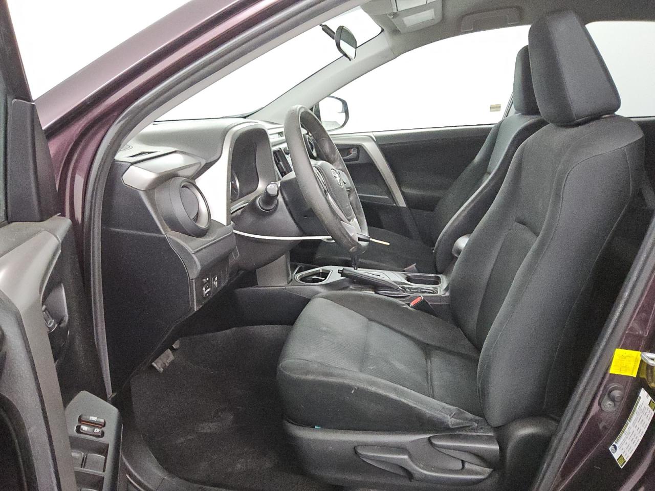 2016 Toyota RAV 4 - Image 7