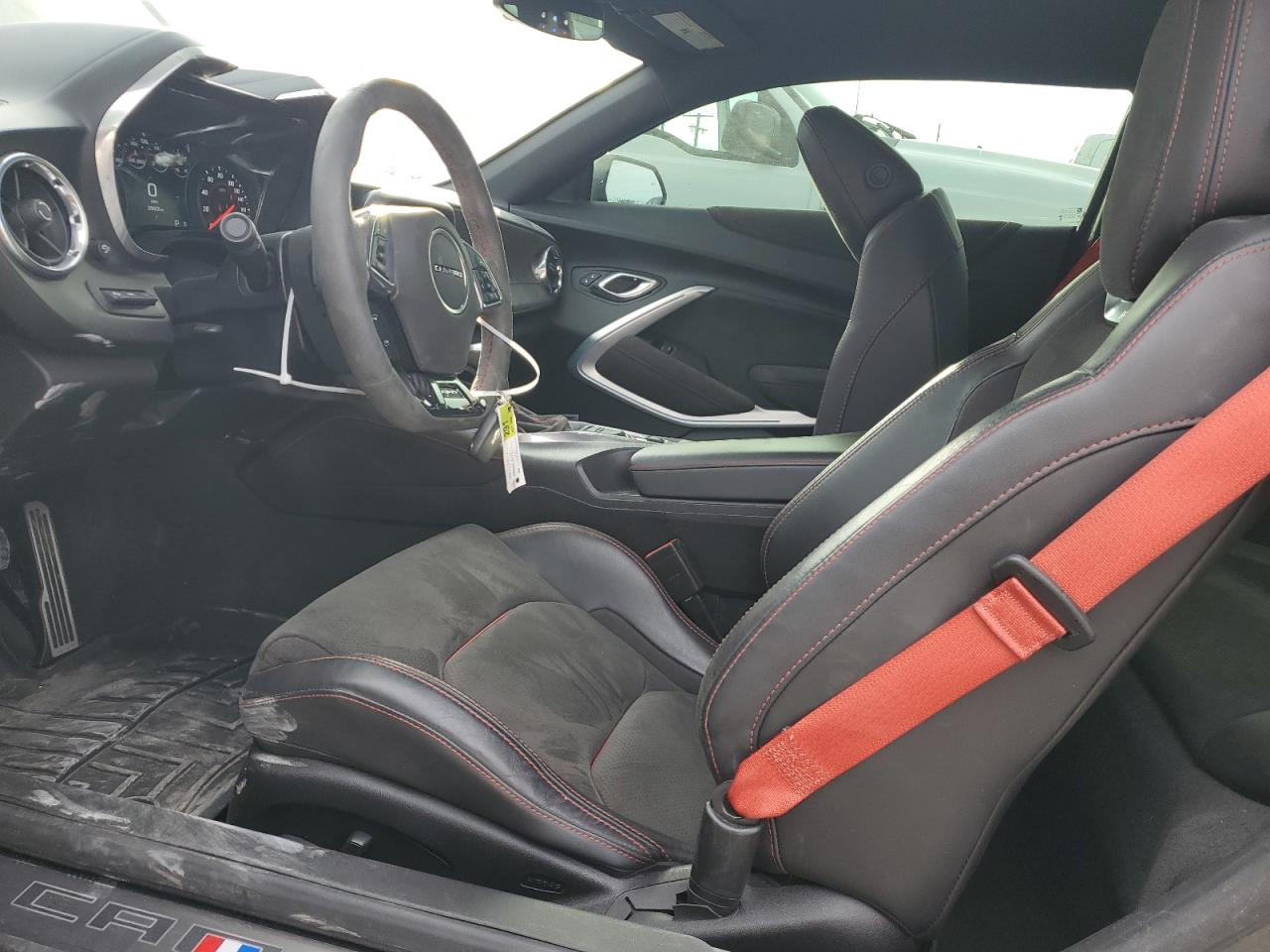 2017 Chevrolet Camaro - Image 7
