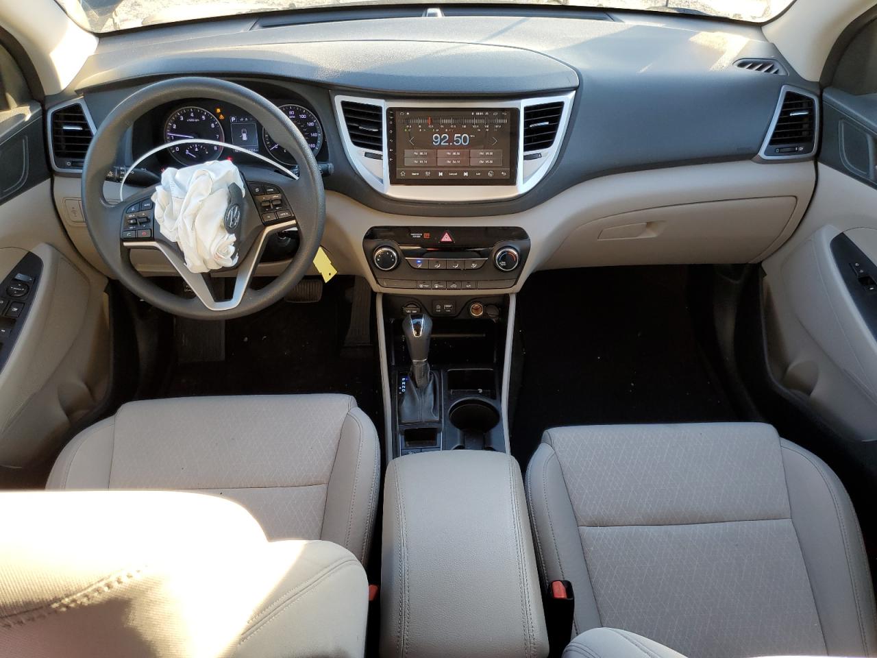 2017 Hyundai Tucson - Image 8