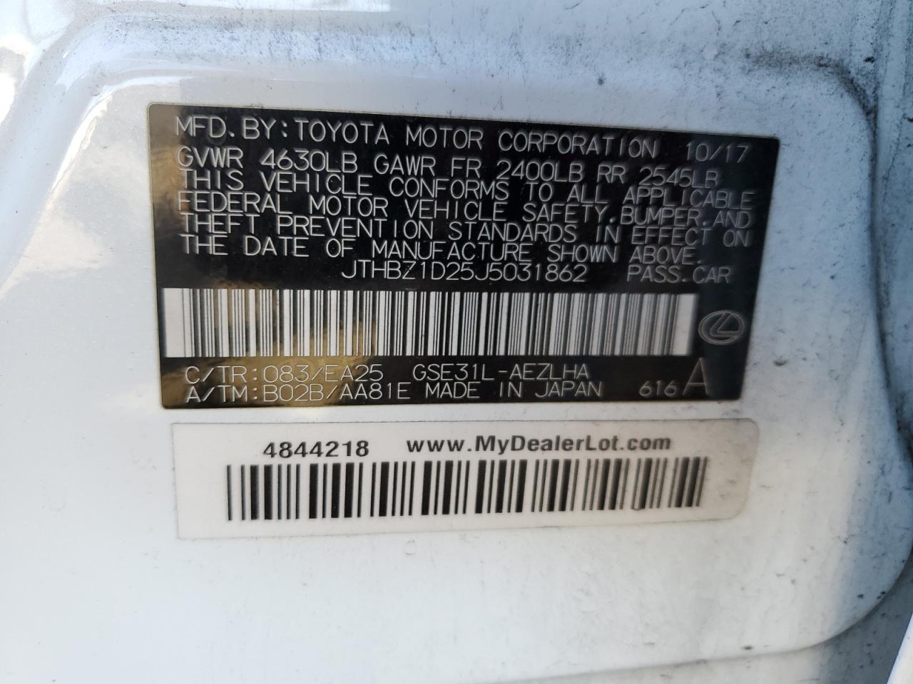 2018 Lexus IS - Image 13