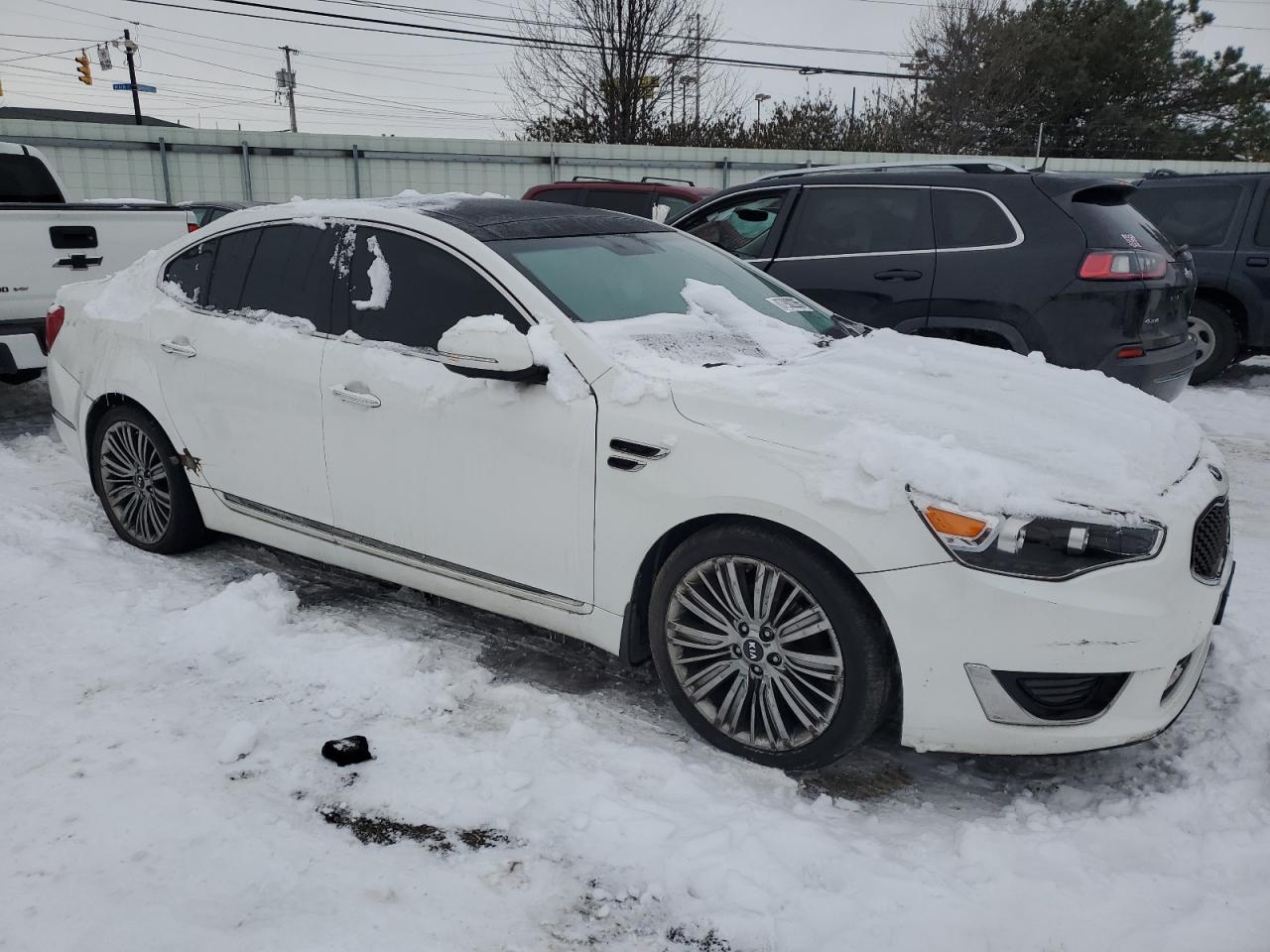 VIN KNALN4D78G5208098 2016 KIA CADENZA no.4