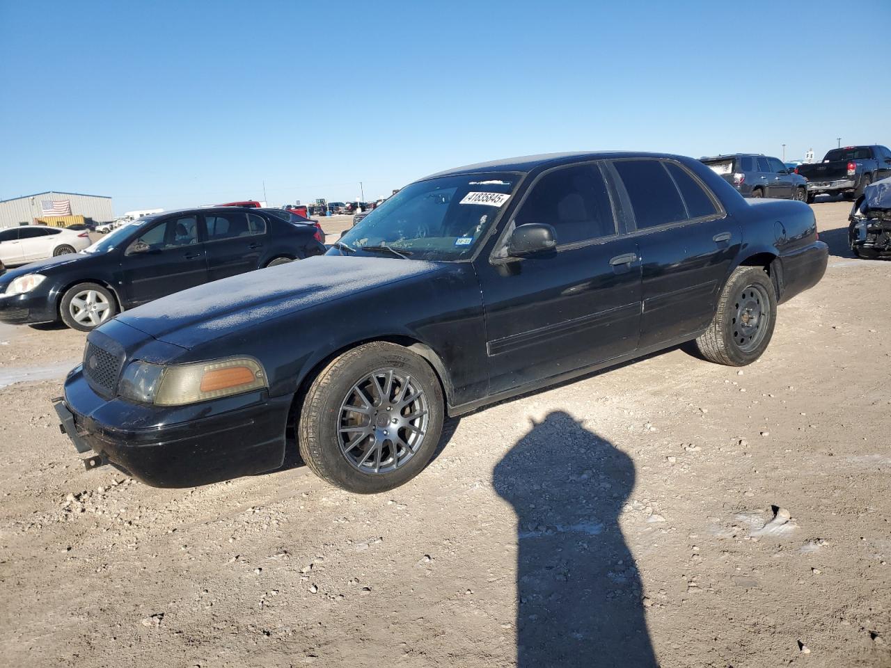 2010 Ford Crown Victoria - Image 1