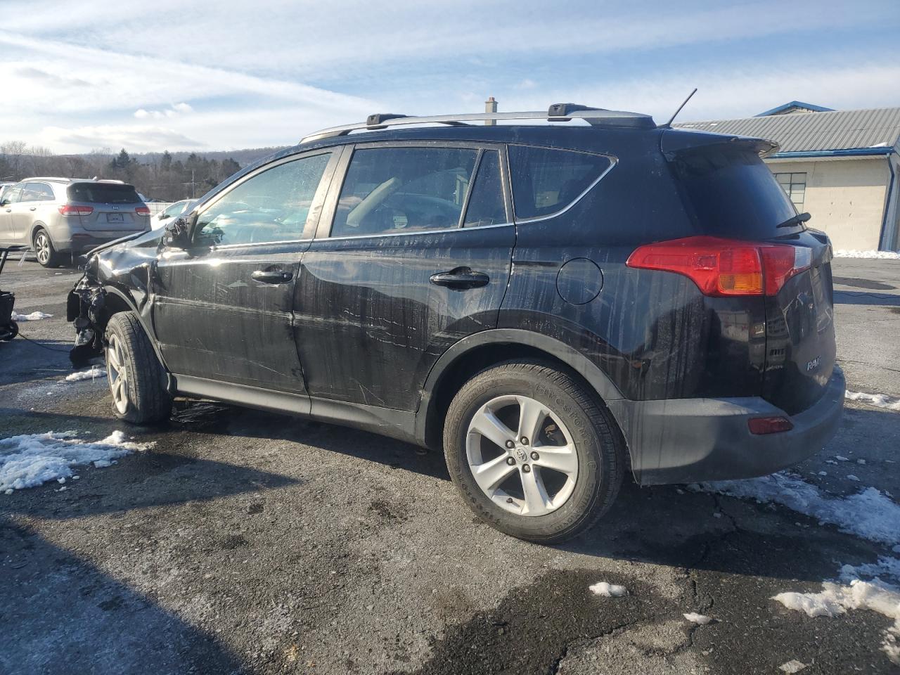 2014 Toyota RAV 4 - Image 2