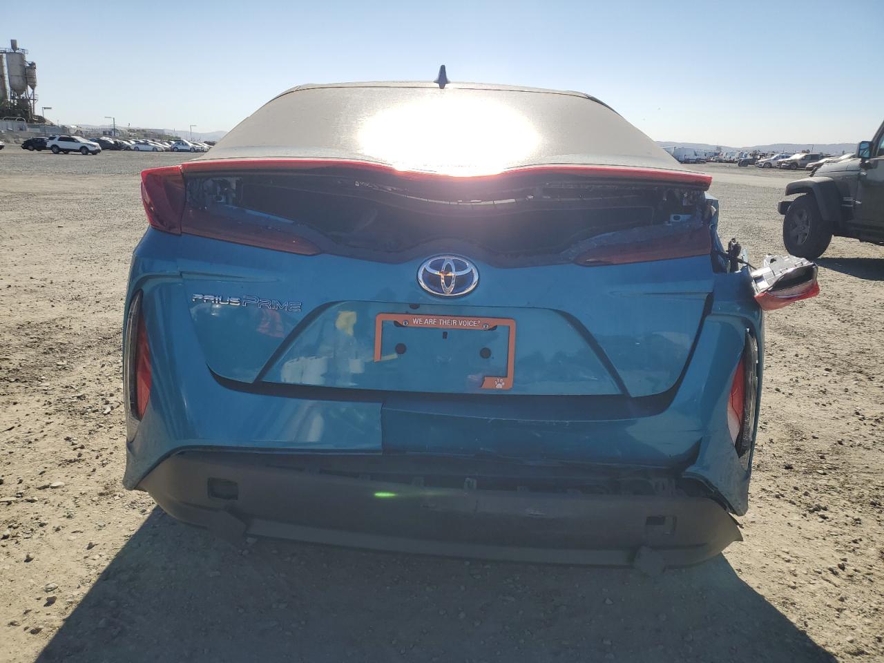 2018 Toyota Prius Prime VIN: JTDKARFP2J3087656 Lot: 88171215