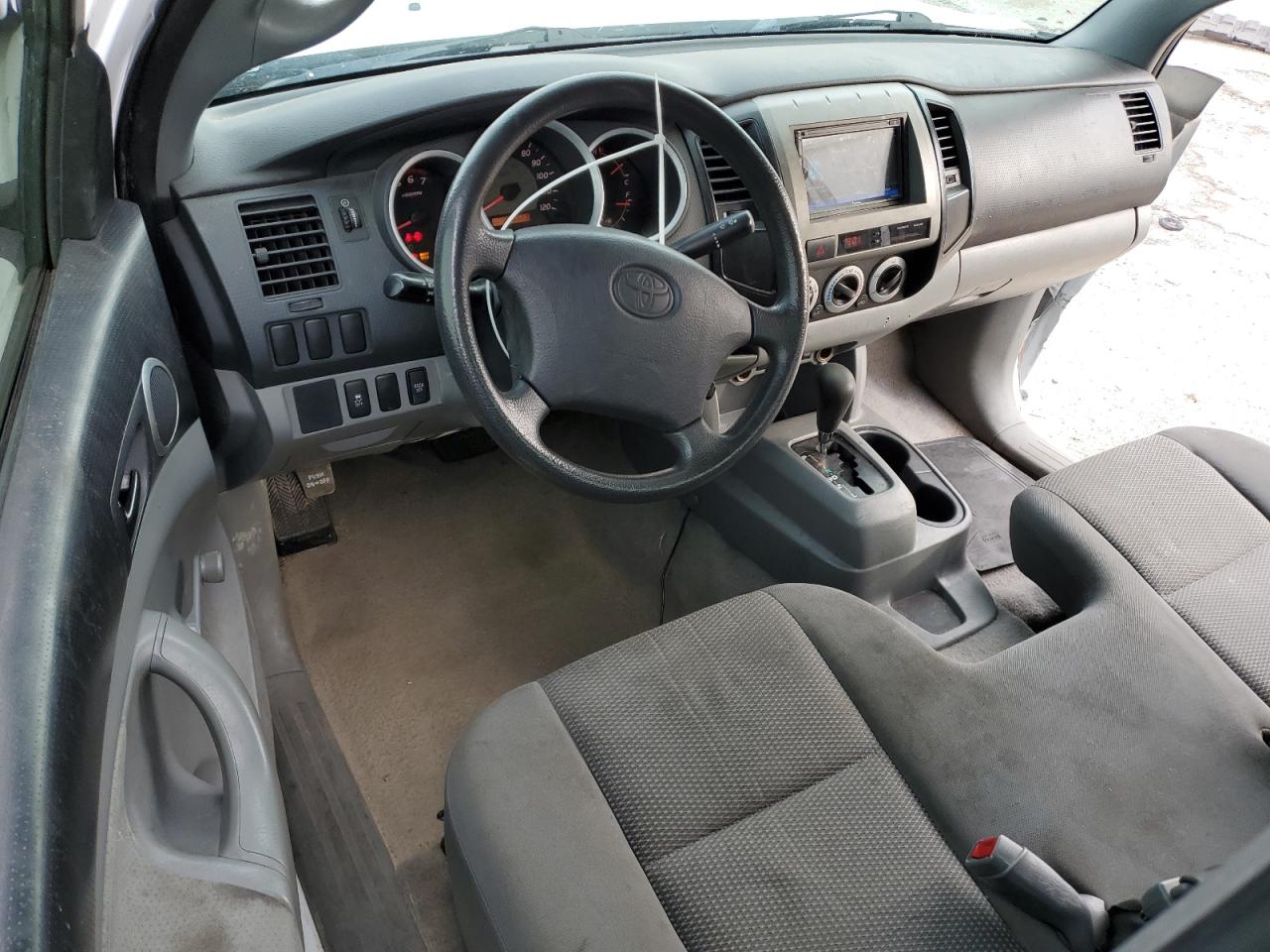2010 Toyota Tacoma - Image 8