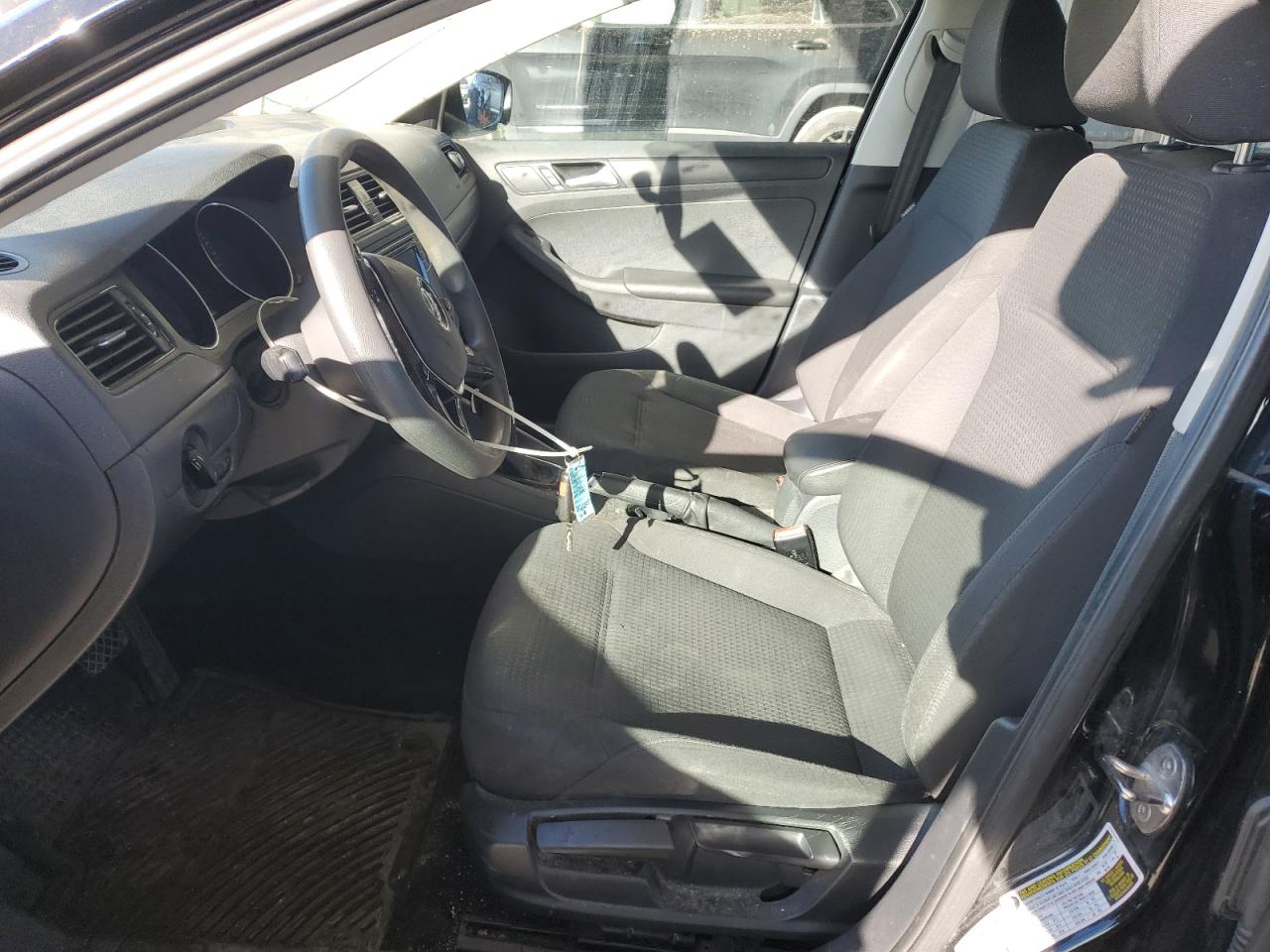 2016 Volkswagen Jetta - Image 7