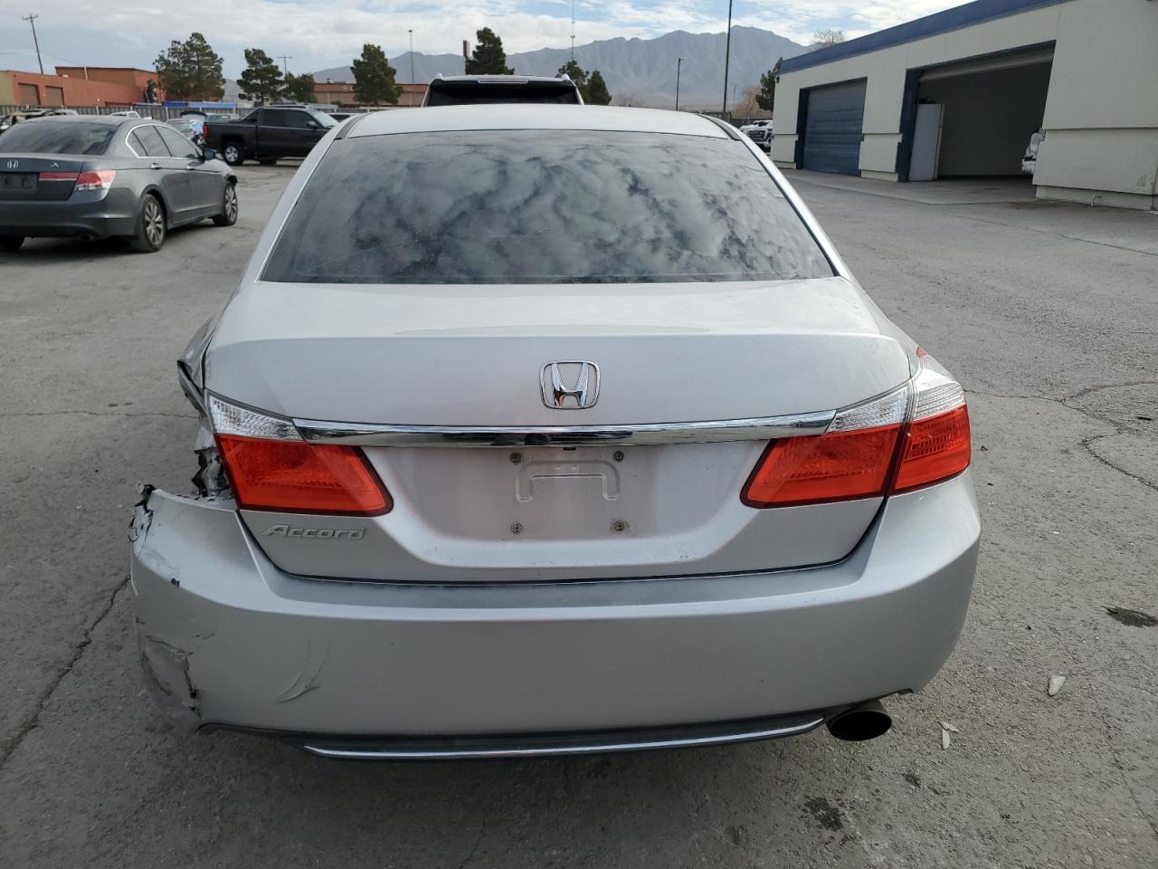 VIN 1HGCR2F77EA190899 2014 HONDA ACCORD no.6