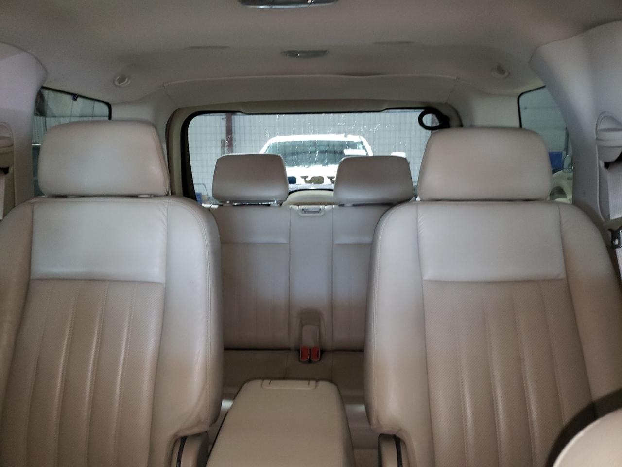 2005 Lincoln Aviator - Image 10