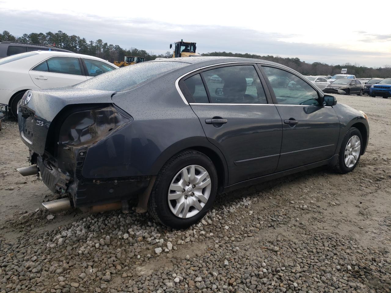 2011 Nissan Altima - Image 3