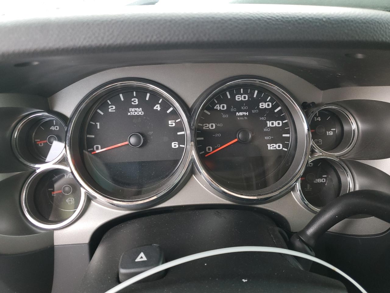 2008 Chevrolet Silverado - Image 9