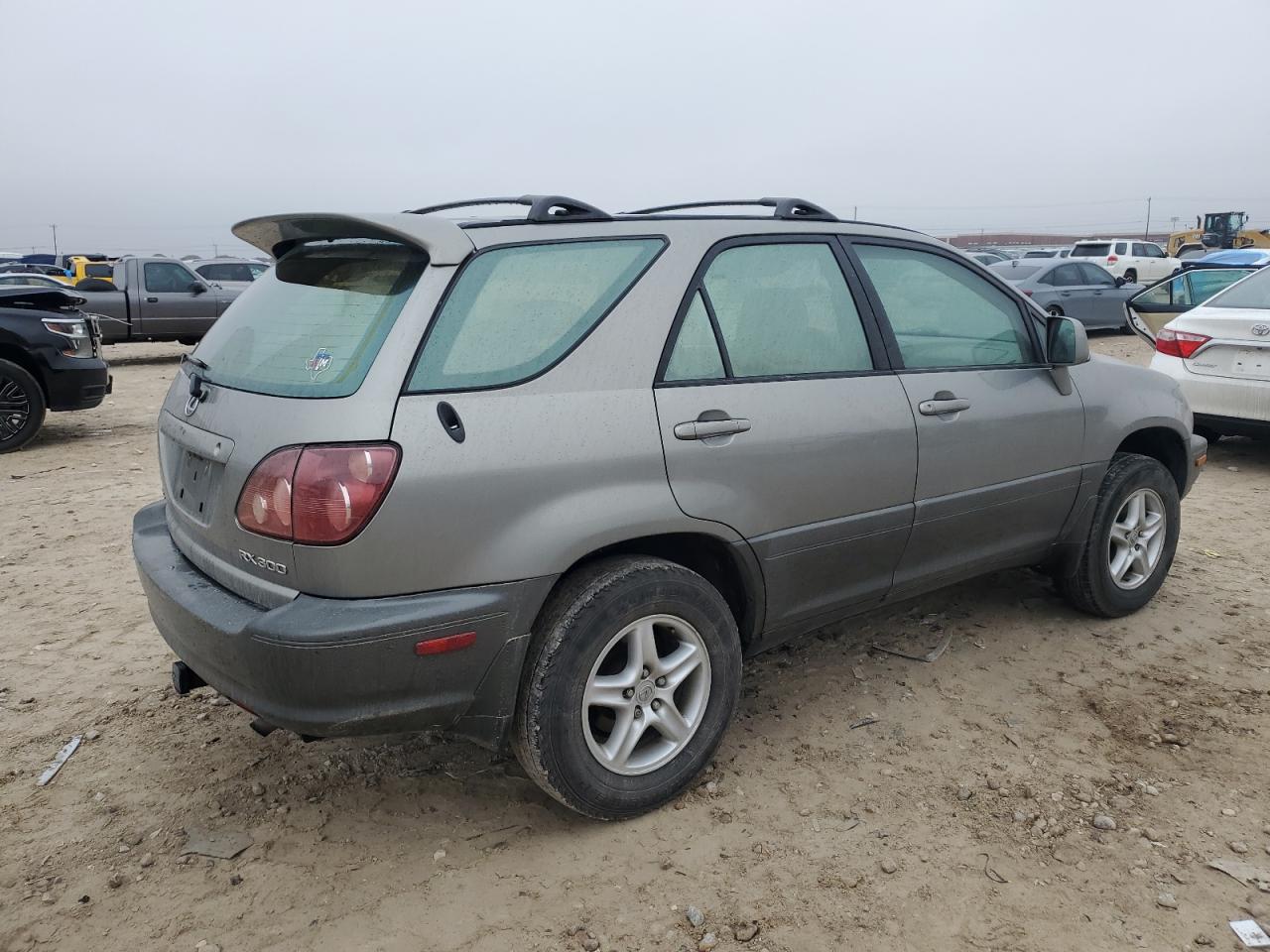 2000 Lexus RX - Image 3