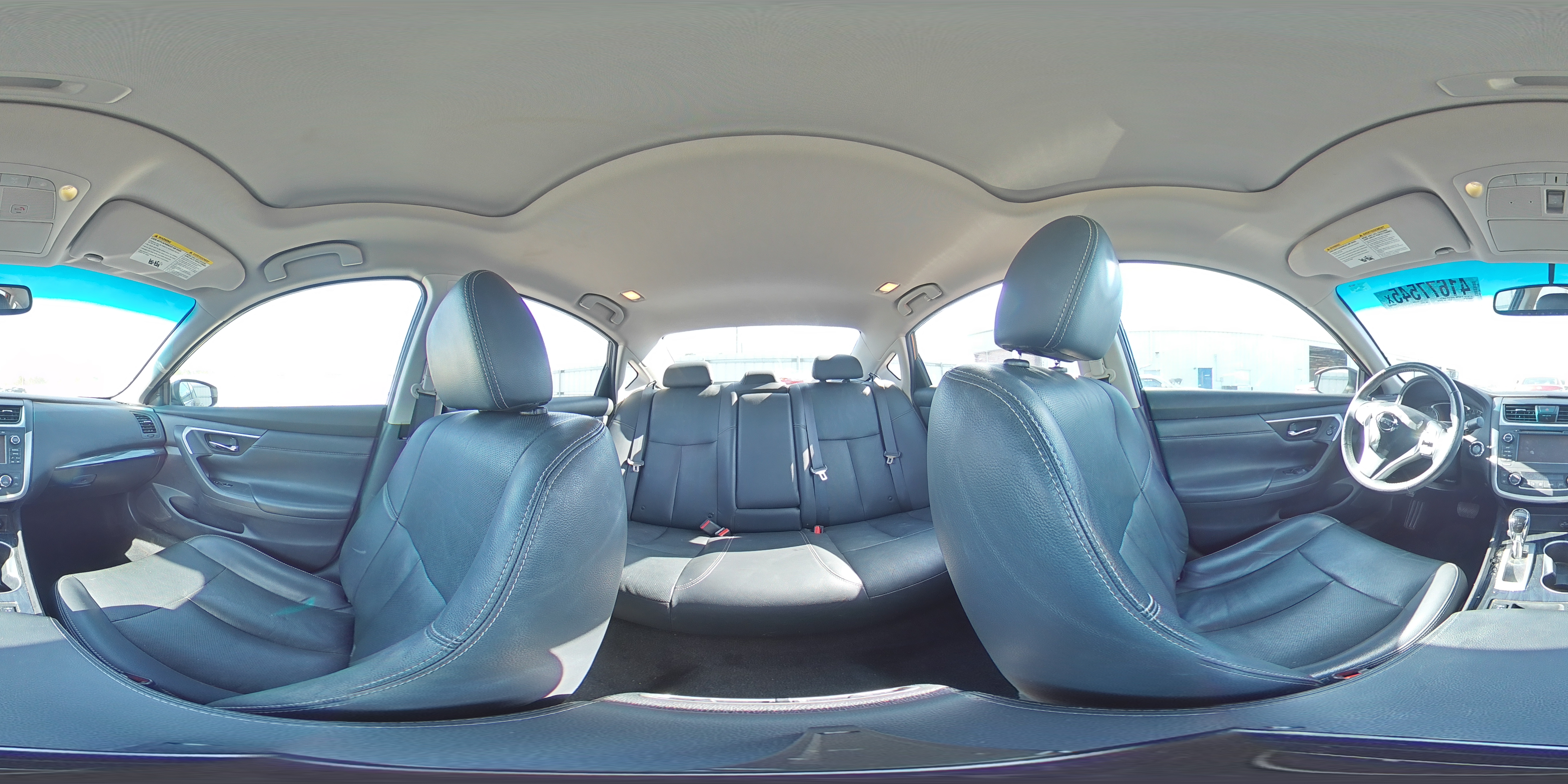 2016 Nissan Altima - Image 15