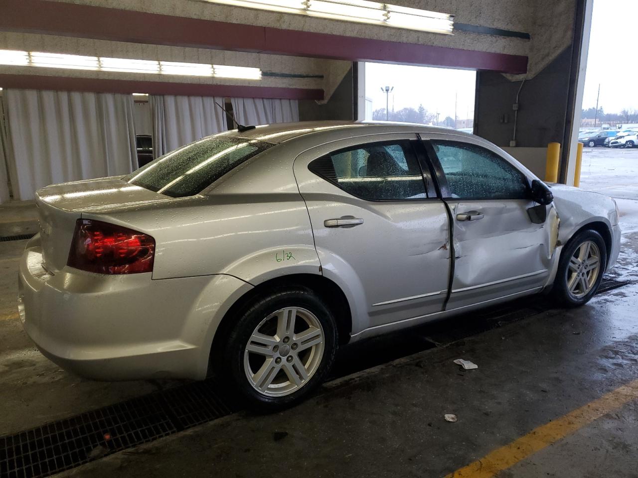 2012 Dodge Avenger - Image 3