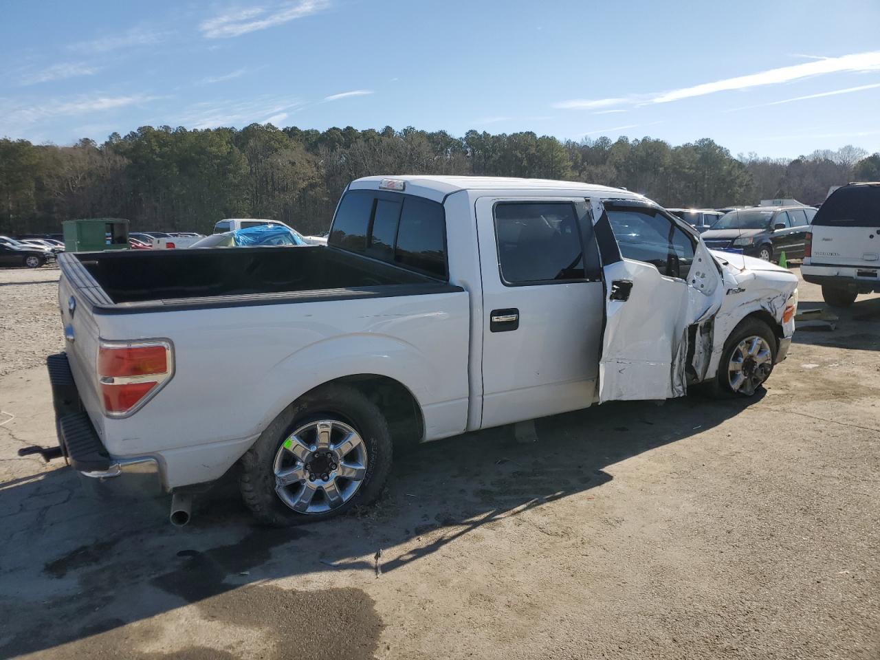 2014 Ford F-150 - Image 3