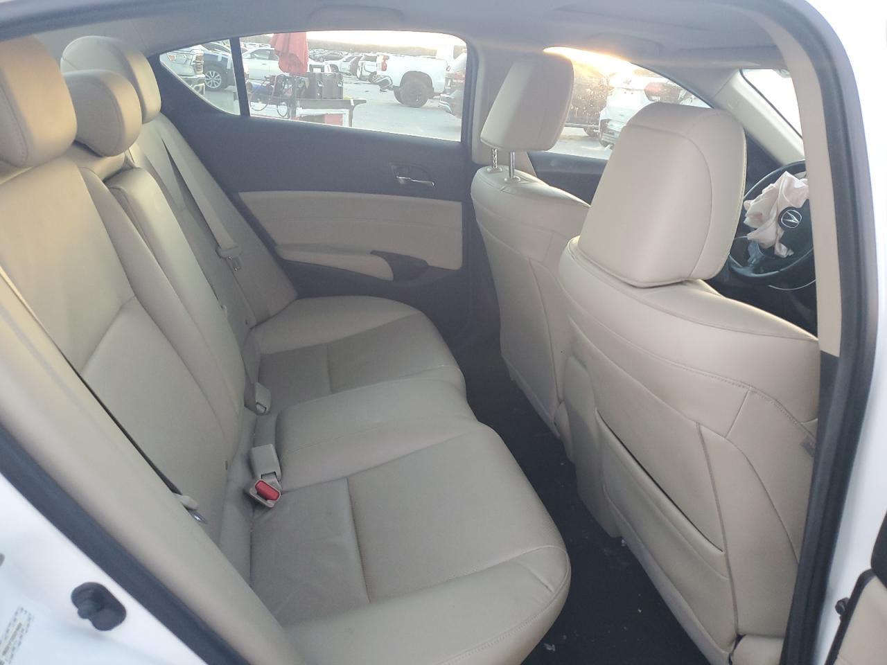 2013 Acura ILX - Image 10