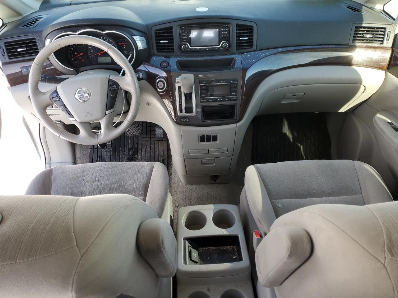 2017 Nissan Quest - Image 8