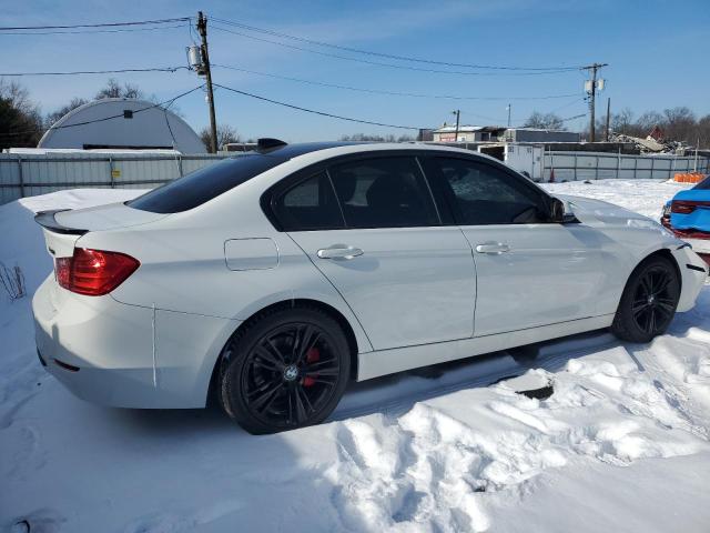 Седани BMW 3 SERIES 2015 Білий