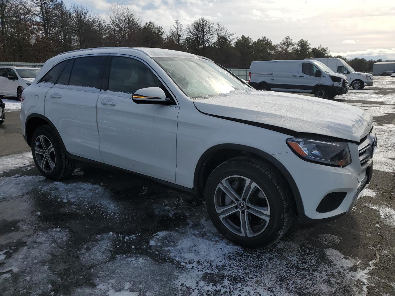 2019 Mercedes-Benz GLC - Image 4