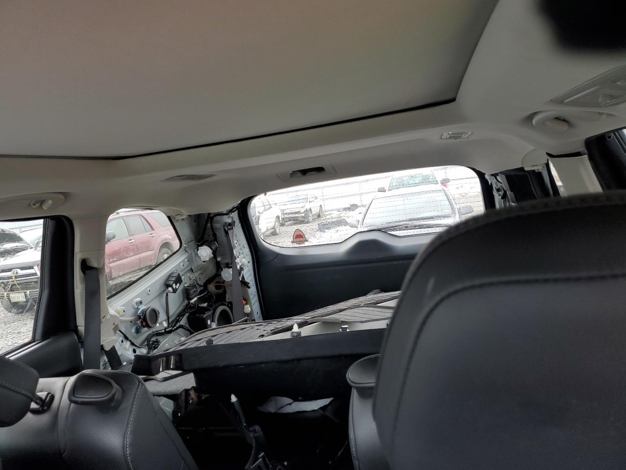 2021 Subaru Ascent - Image 10